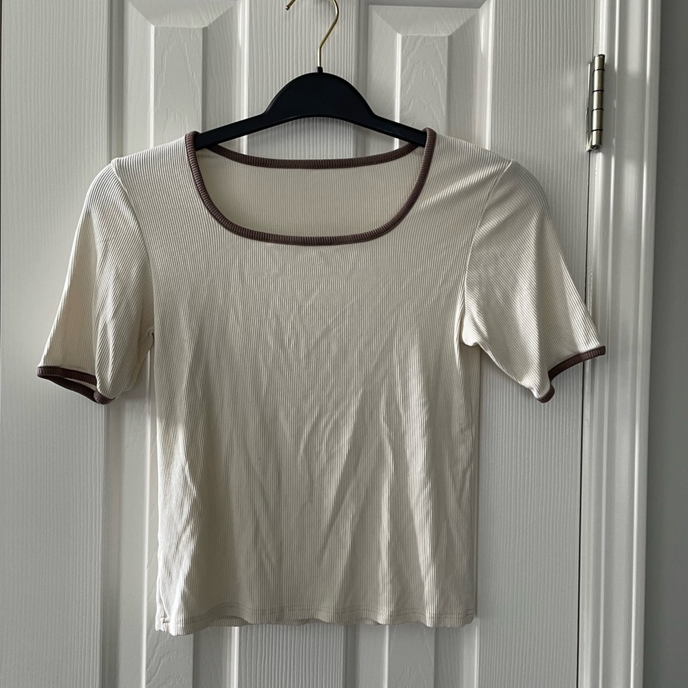 Cream Short Sleeve Top with Brown Trim - Women's